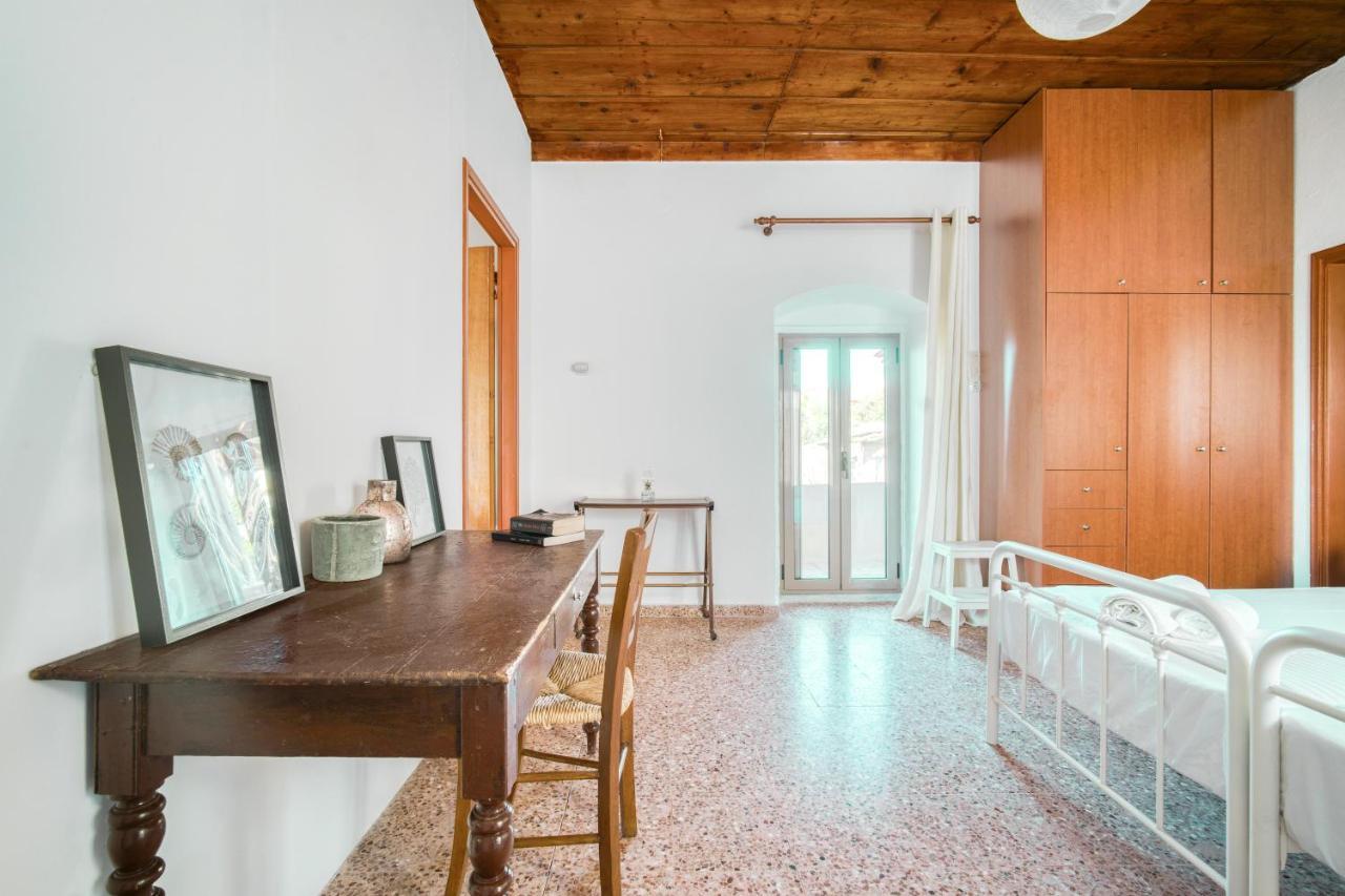 Serenity View - Traditional Village Apartment Kouses Exterior photo